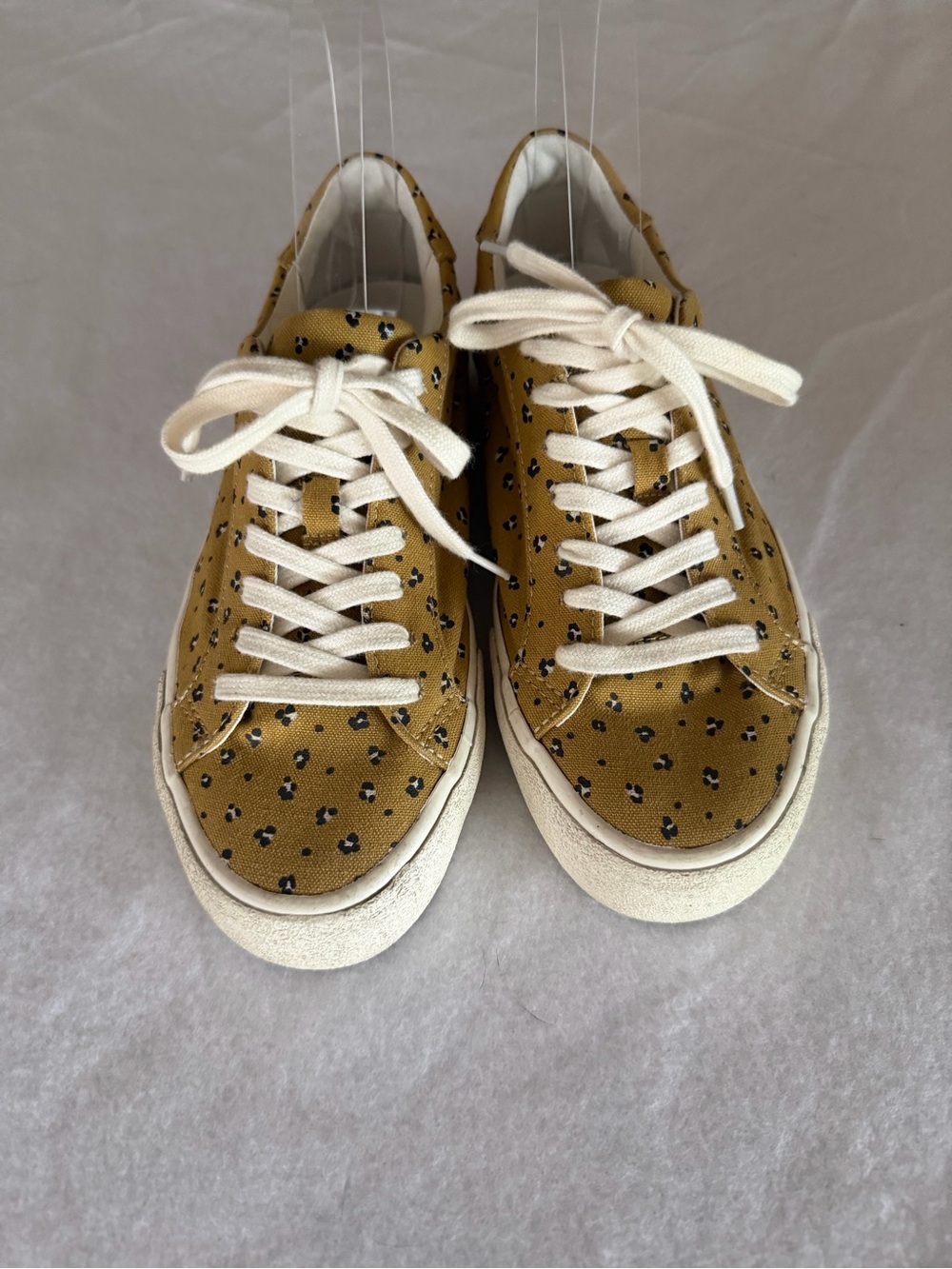 Madewell MWL Mustard Leopard Print Canvas Sneakers Size 7.5M